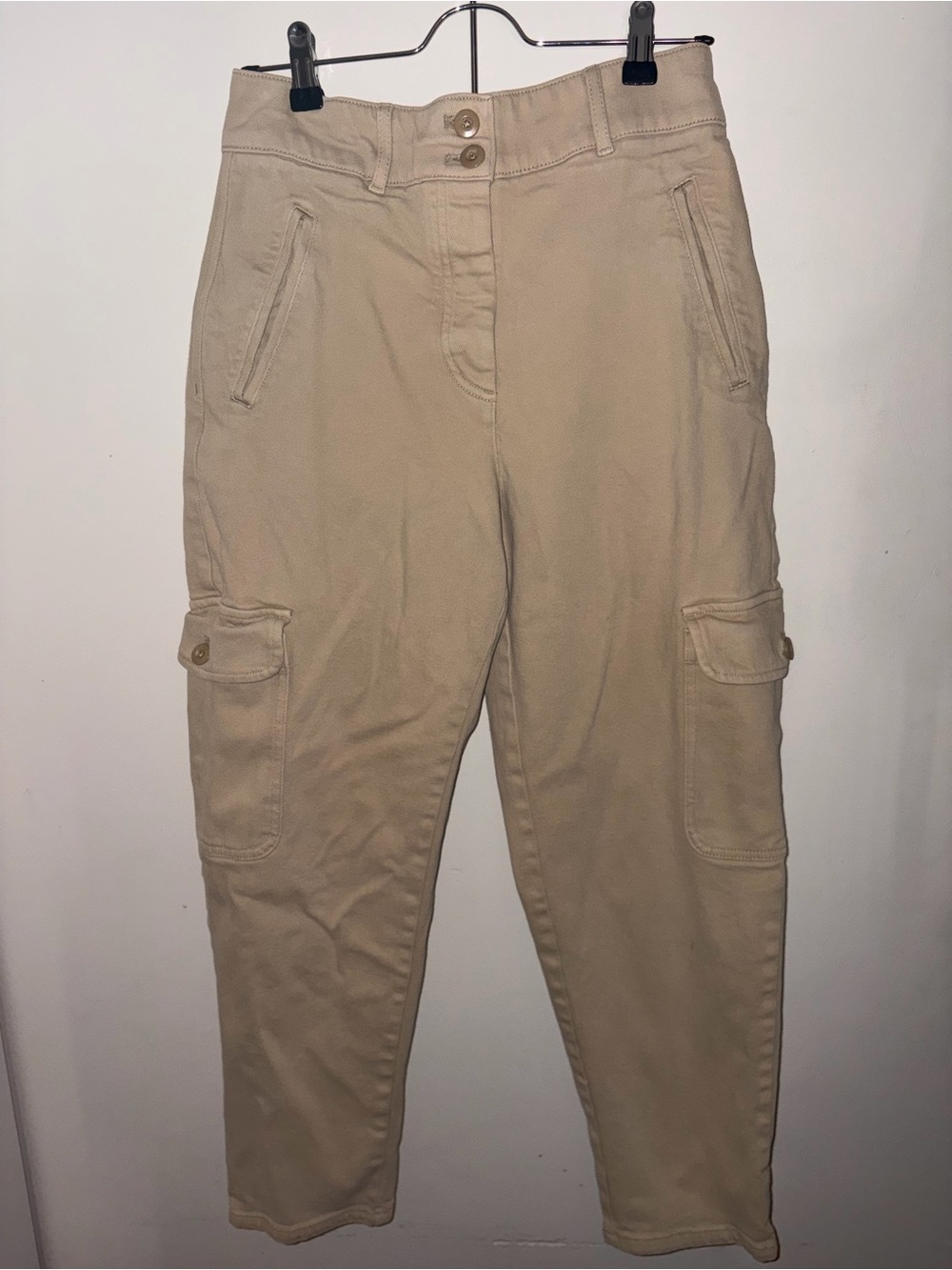 Wilfred Women’s High-Waist Cargo Pants in Beige